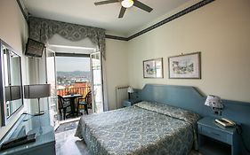Hotel Ariston